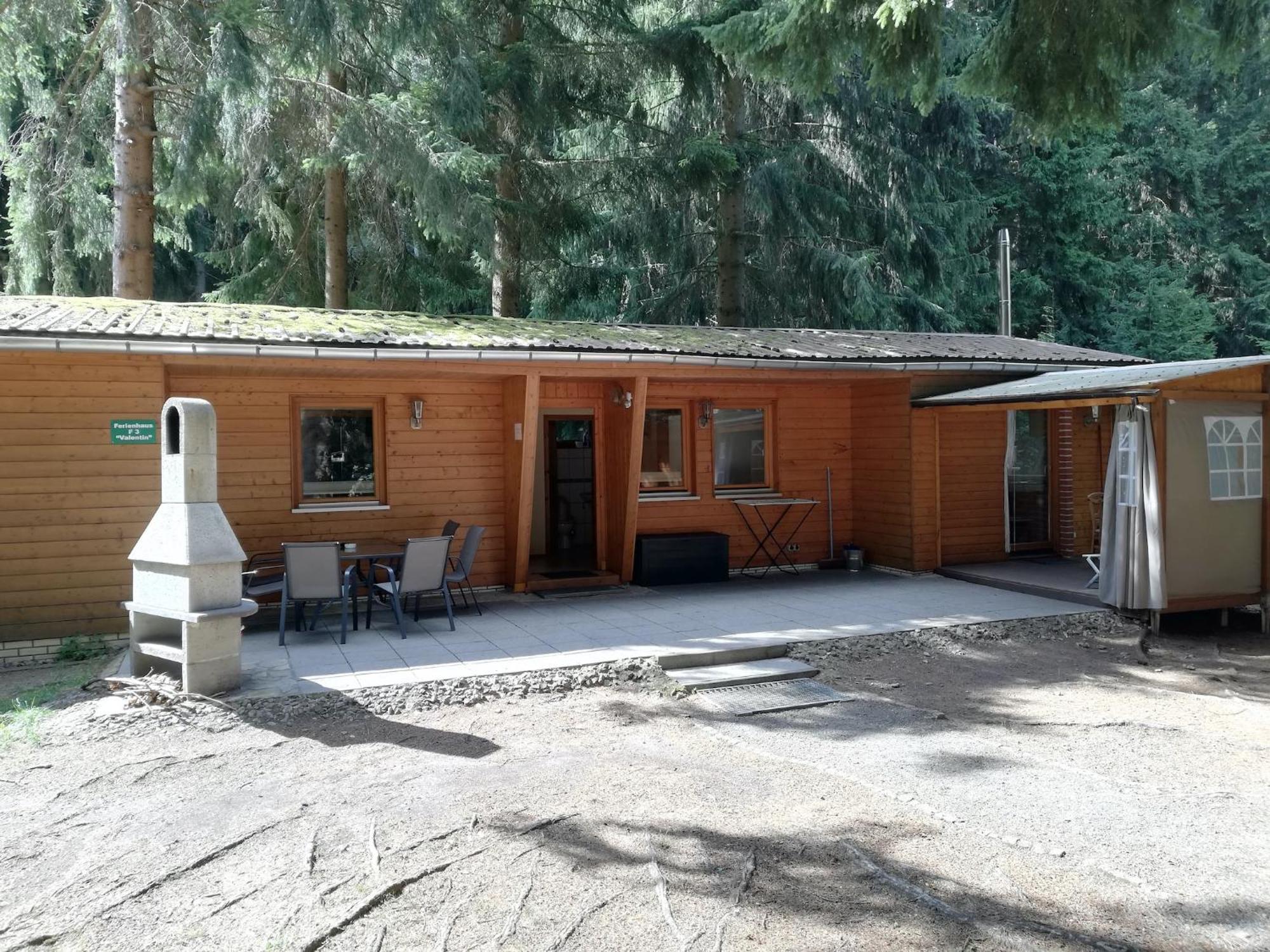 Cosy Apartment With Covered Porch Finsterbergen 外观 照片